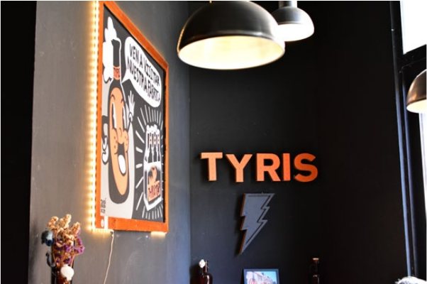 tyris / hijos de rivera — fotografía y vídeo de producto 2